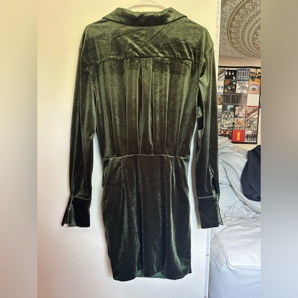 small green fashion nova dress! - Picture 2 of 3